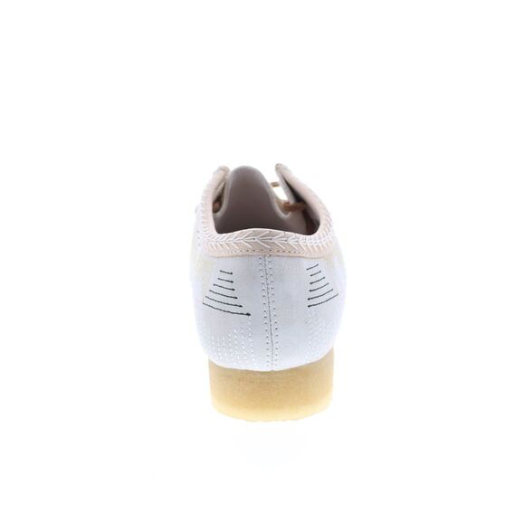 Clarks Mens Wallabee Beige Boots (NWT) - Picture 6 of 7